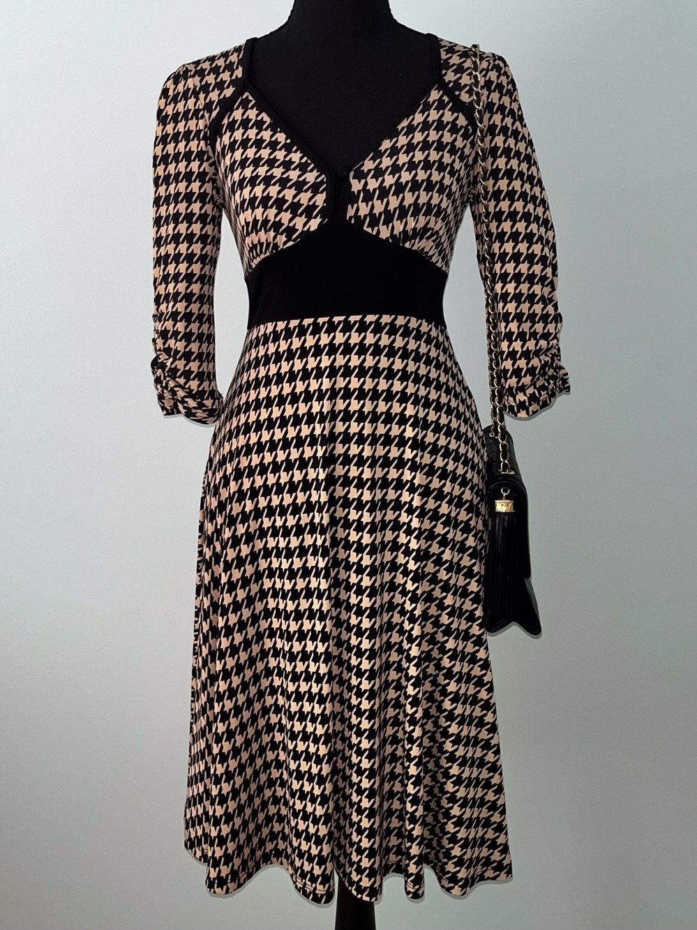Vintage 90’s Georgiou soft slinky stretchy houndstooth print fit & flare  - XS